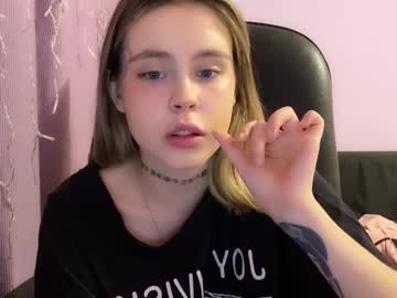 girl cam all day nyakawaii69 image #7860591