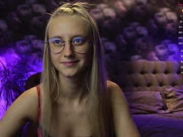 girl cam all day angeellina image #3742348
