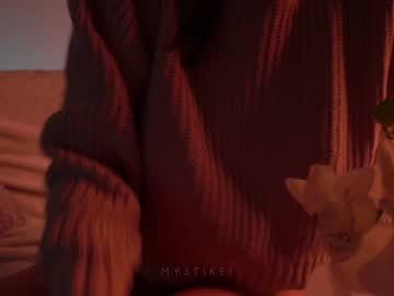 girl cam all day mystikei image #5030934
