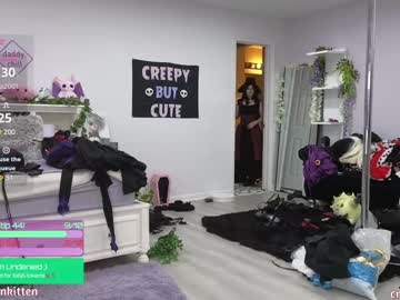 girl cam all day crimsonkitten image #8256502