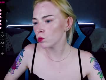 girl cam all day sedwunder image #2315275