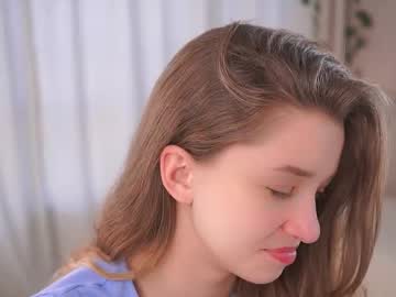 girl cam all day little_poetry image #9238543
