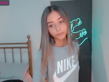 girl cam all day gummy_bear7 image #1272546