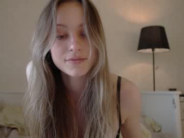 girl cam all day fflloowweerr image #6984007