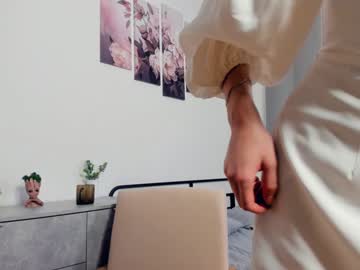 girl cam all day rays_of_radiance image #7336287