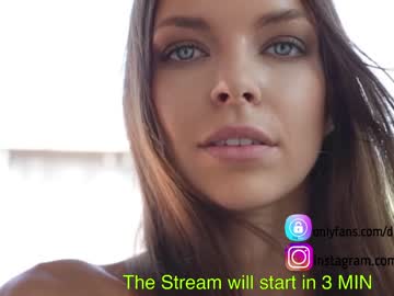 girl cam all day diana_smiley image #3171146