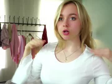 girl cam all day odelynbrower image #9561305