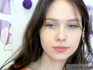girl cam all day avrora_deis image #6211679