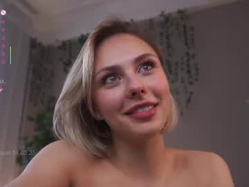 girl cam all day darlinechapel image #9047054