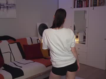 girl cam all day _blackbee_ image #8693980
