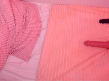 girl cam all day aveksmr image #3399602