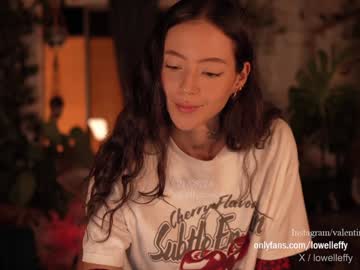 girl cam all day effylowell_ image #7898228