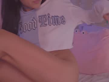 girl cam all day kittenmoon_ image #4361324
