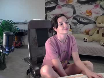 girl cam all day jennycutey image #8011916