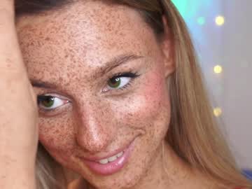 girl cam all day artease image #5534789
