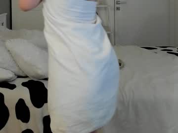 couple cam all day christine_bae image #6879844