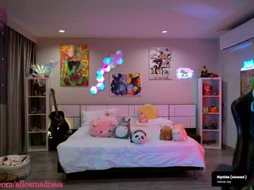 girl cam all day madnessalise image #7561100