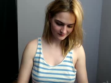 girl cam all day tara_mony image #1752359
