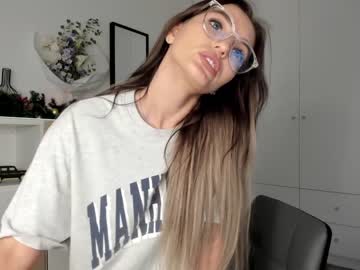 girl cam all day xxx_leila image #5894268