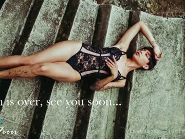 girl cam all day lucia_ferri image #2073739