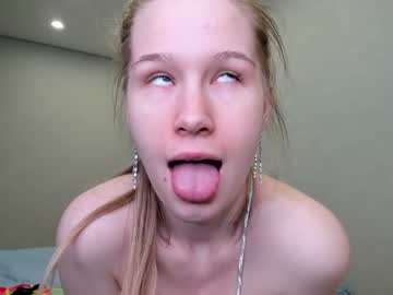 girl cam all day yana_squrel_22 image #4374668