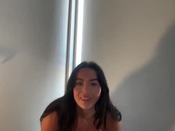 girl cam all day emillyyyx image #9348936