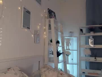 girl cam all day shiningdawn image #8984358