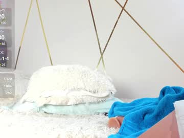 girl cam all day holly__milk image #8499603