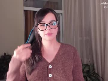 girl cam all day aavee image #2788808