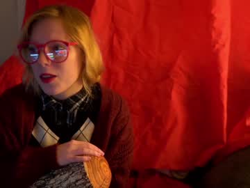girl cam all day crimsonxrapture image #390627