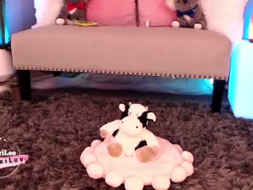 girl cam all day aubrilee image #1921181