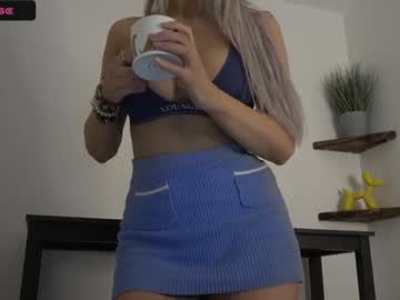 girl cam all day english_rose__ image #6665732