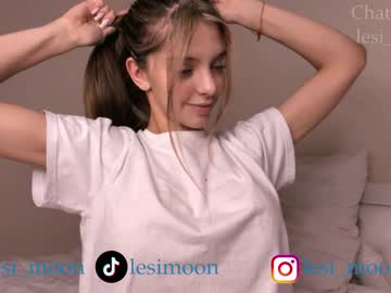 girl cam all day lesi_moon image #6205851