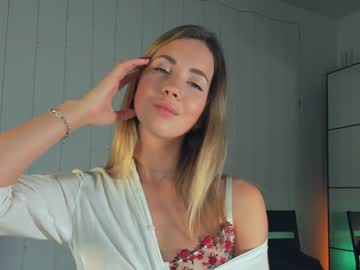 girl cam all day emmi_rosee image #5550536