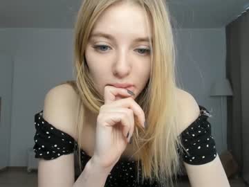 girl cam all day olli_ver image #3250988