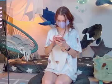 girl cam all day careful_i_bite image #2937062