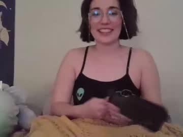 girl cam all day irislilajean image #1548860