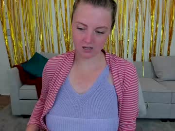 girl cam all day haylee_love image #4699169
