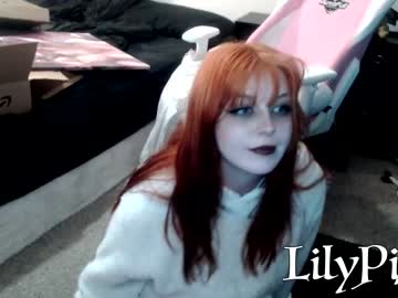 girl cam all day lilypixel image #2482086