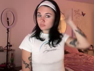 girl cam all day queencassidyy image #7952061