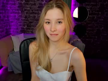 girl cam all day milablush image #6069571