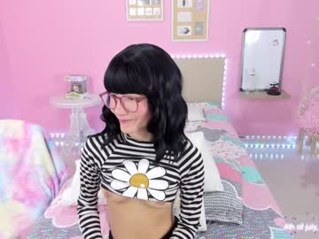 girl cam all day little_effy18 image #2136531