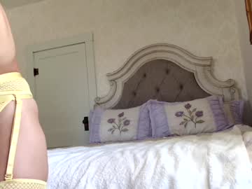 girl cam all day littlegreekflower image #7994628