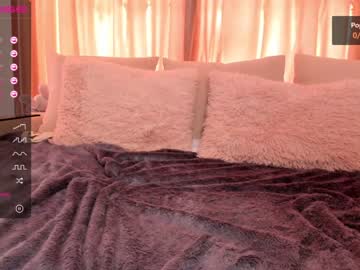 girl cam all day iminako image #1119057