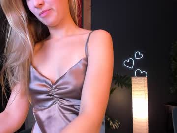girl cam all day milablush image #4060465