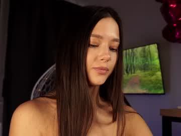 girl cam all day emilybatee image #9327319
