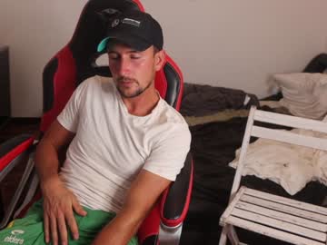 couple cam all day thony_grey image #5480307