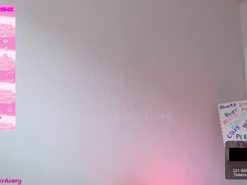 girl cam all day petitebrat image #3733631