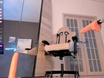 girl cam all day aura_kiss image #2785684