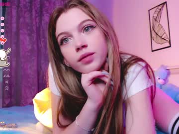 girl cam all day small_blondee image #3251202